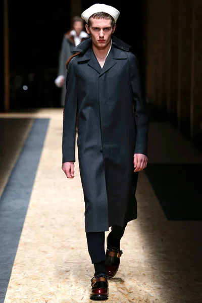 Look 36